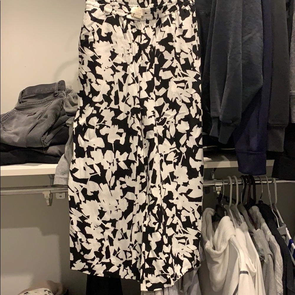 Black and white culottes